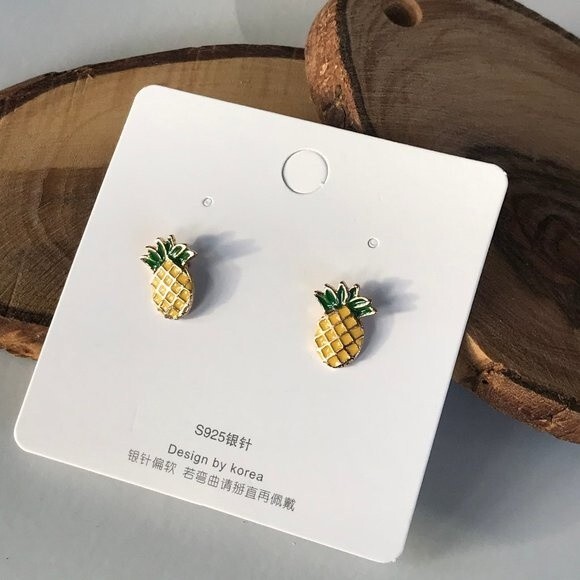 Pineapple Stud Earrings  Yellow Green Enamel on Goldtone NEW! 1134S4 - Picture 3 of 5